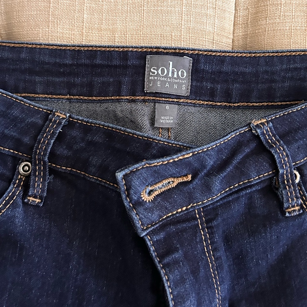 New York & Co Soho jeans shorts - Picture 2 of 5